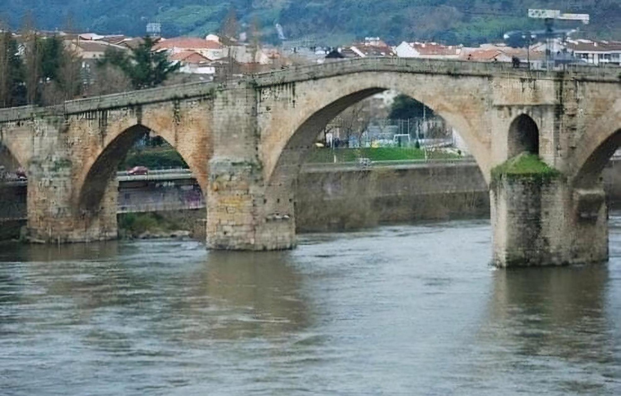 Apartmán Calpurnia Abana Ourense Exteriér fotografie